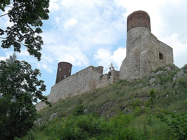 Chęciny Castle